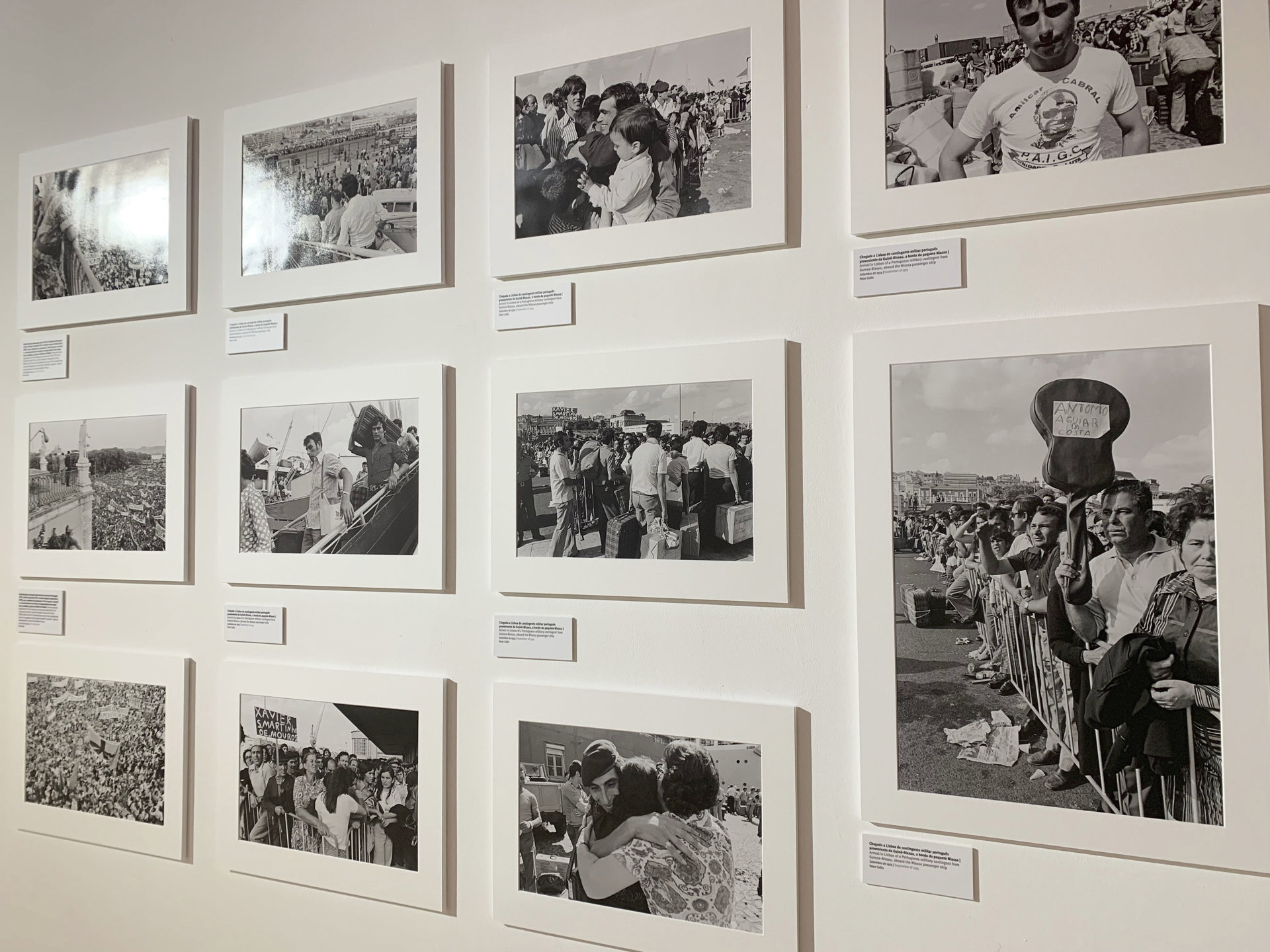 La Revolución de los Claveles, a ojos del corresponsal extranjero La Revolución de los Claveles, a ojos del corresponsal extranjero