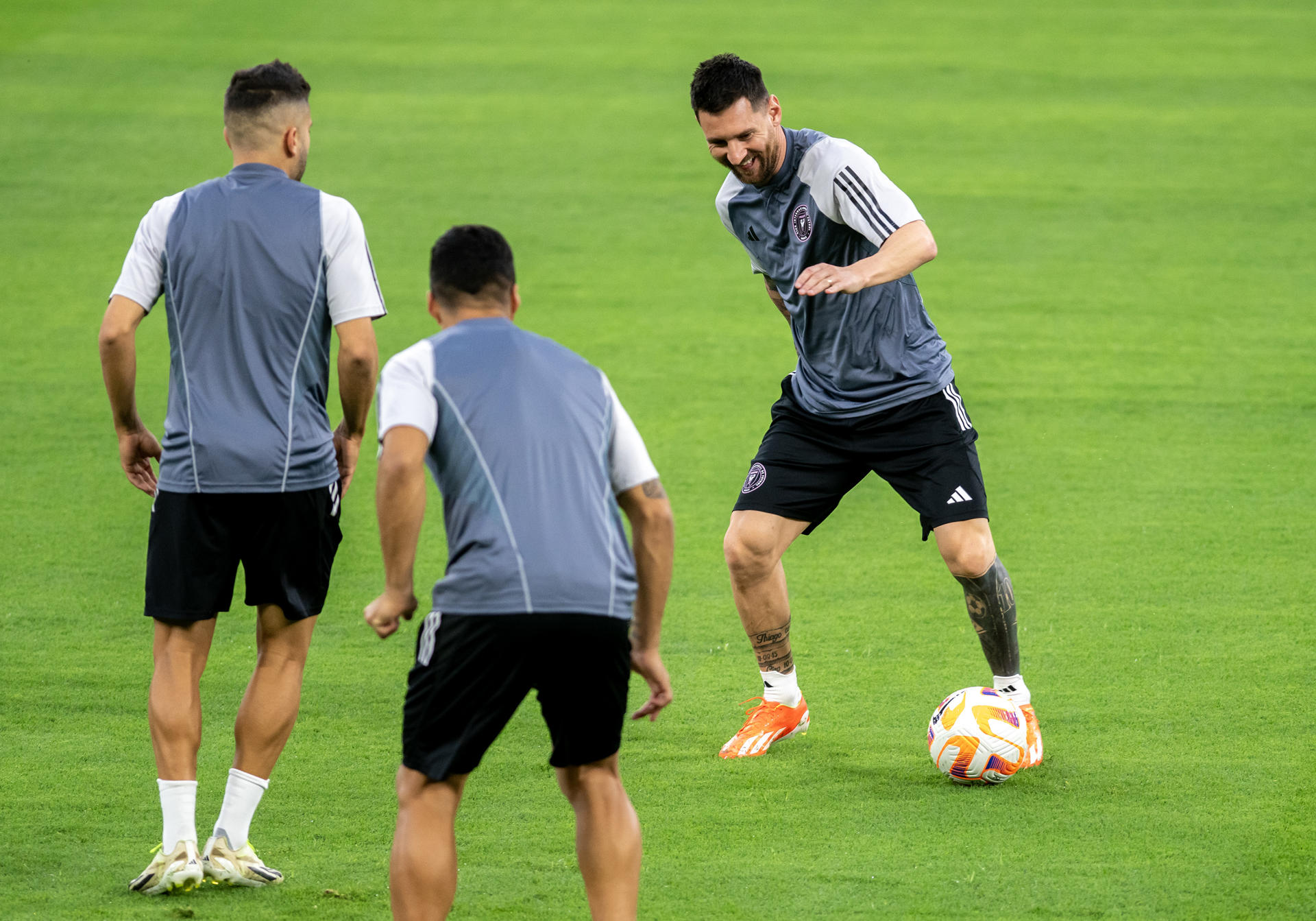 Rayados expulsará de estadios de Liga MX a quien invada la cancha durante visita de Messi