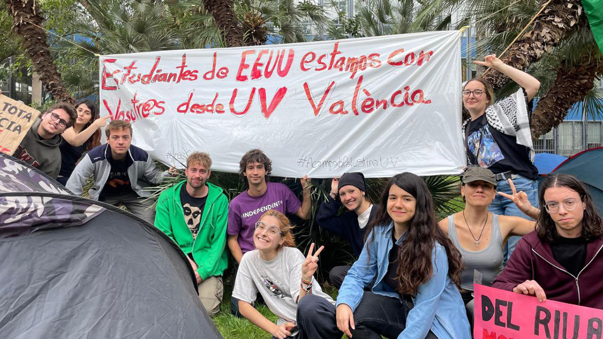 Estudiantes de Universidad de Valencia mantienen acampada a favor de Palestina