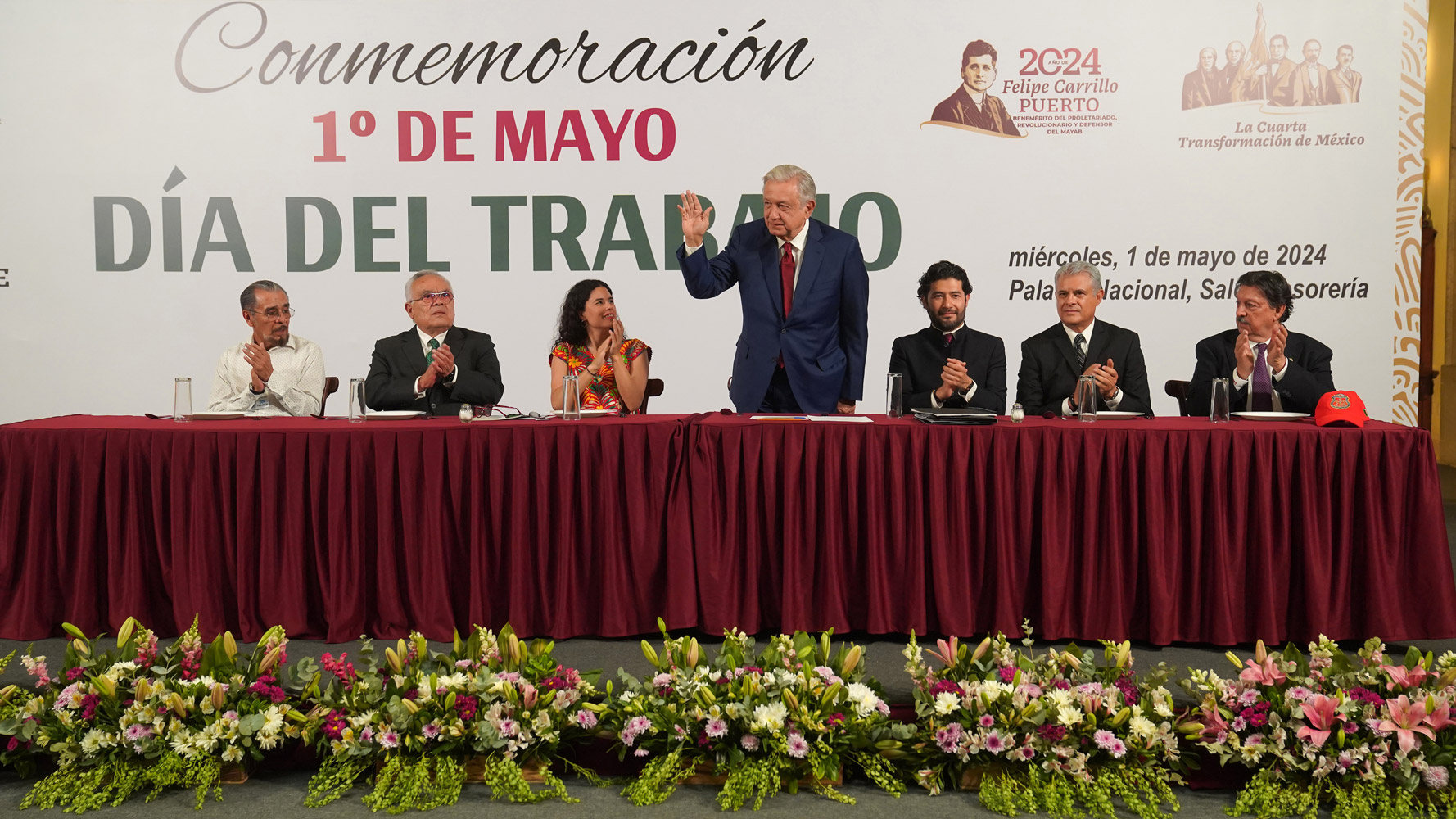 AMLO conmemora su último Día del Trabajo y resalta la creación del Fondo de Pensiones