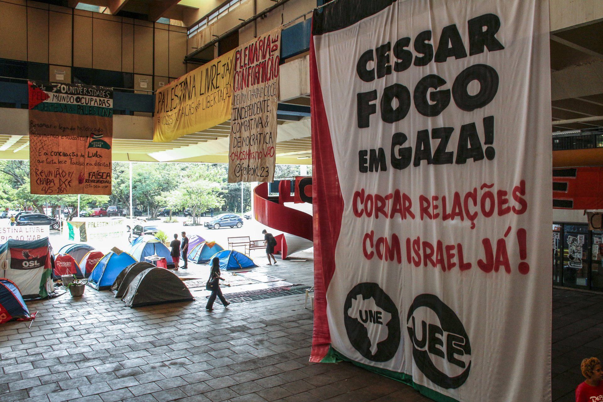 Brasil se une a las acampadas universitarias contra la guerra en la Franja de Gaza