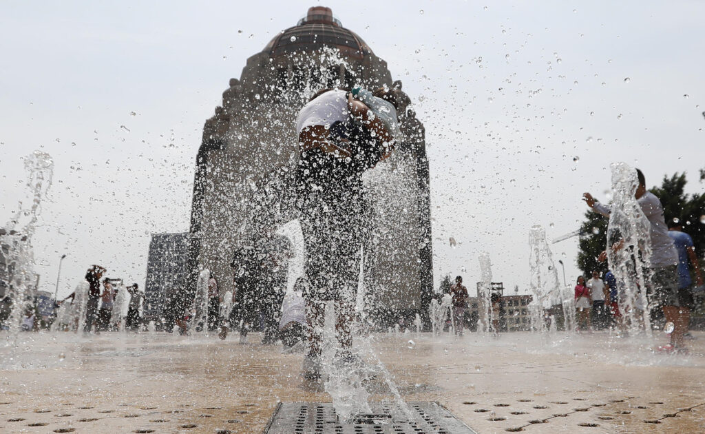 México suma 125 muertos por calor en lo que va de 2024 - calor-altas-temperaturas-cdmx-alameda-alerta-naranja-amarilla-2-1024x630