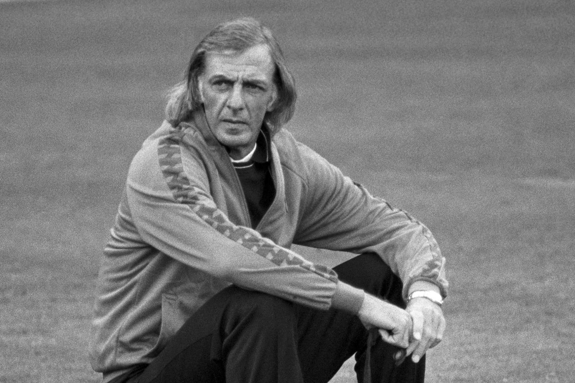 Velatorio de César Luis Menotti será en un predio de la AFA