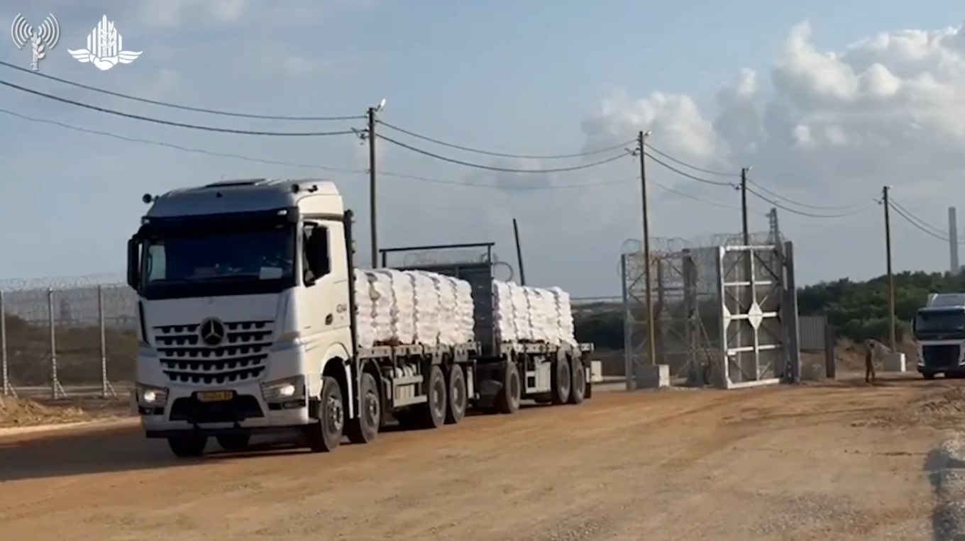 Israel abre paso en el norte Gaza, mientras mantiene cerrado el de Rafah