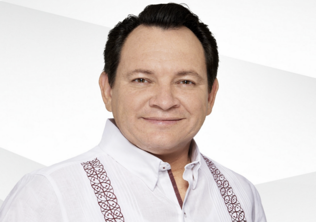 ‘Huacho’ Díaz Mena adelanta en la gubernatura de Yucatán
