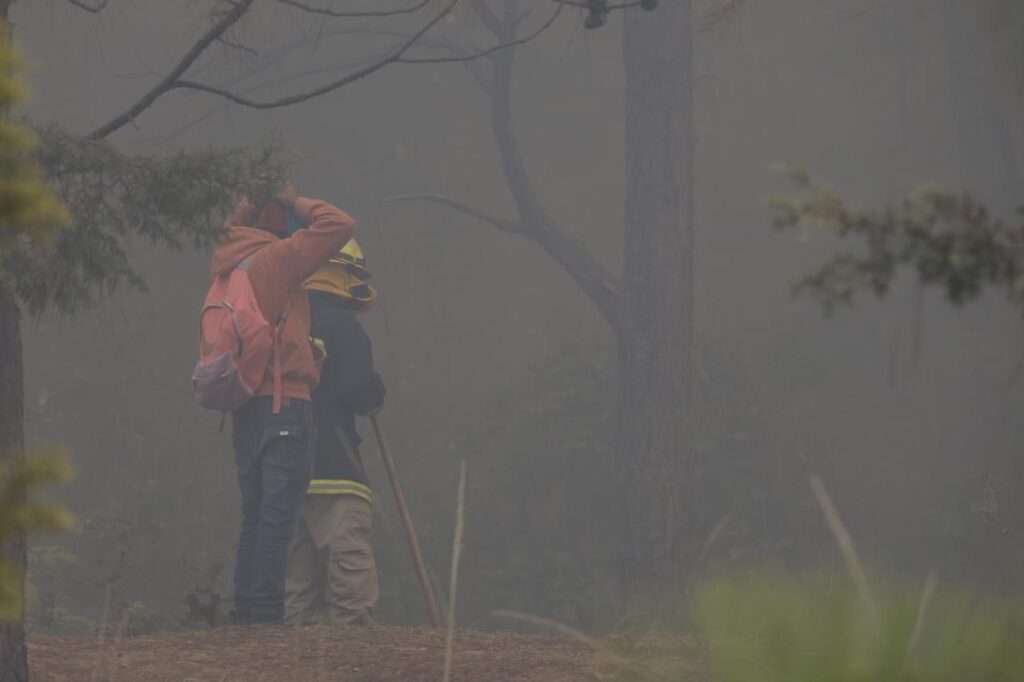 Después de tres días de labores, liquidan incendios en Valle de Bravo - incendios-en-valle-de-bravo-2-1024x682