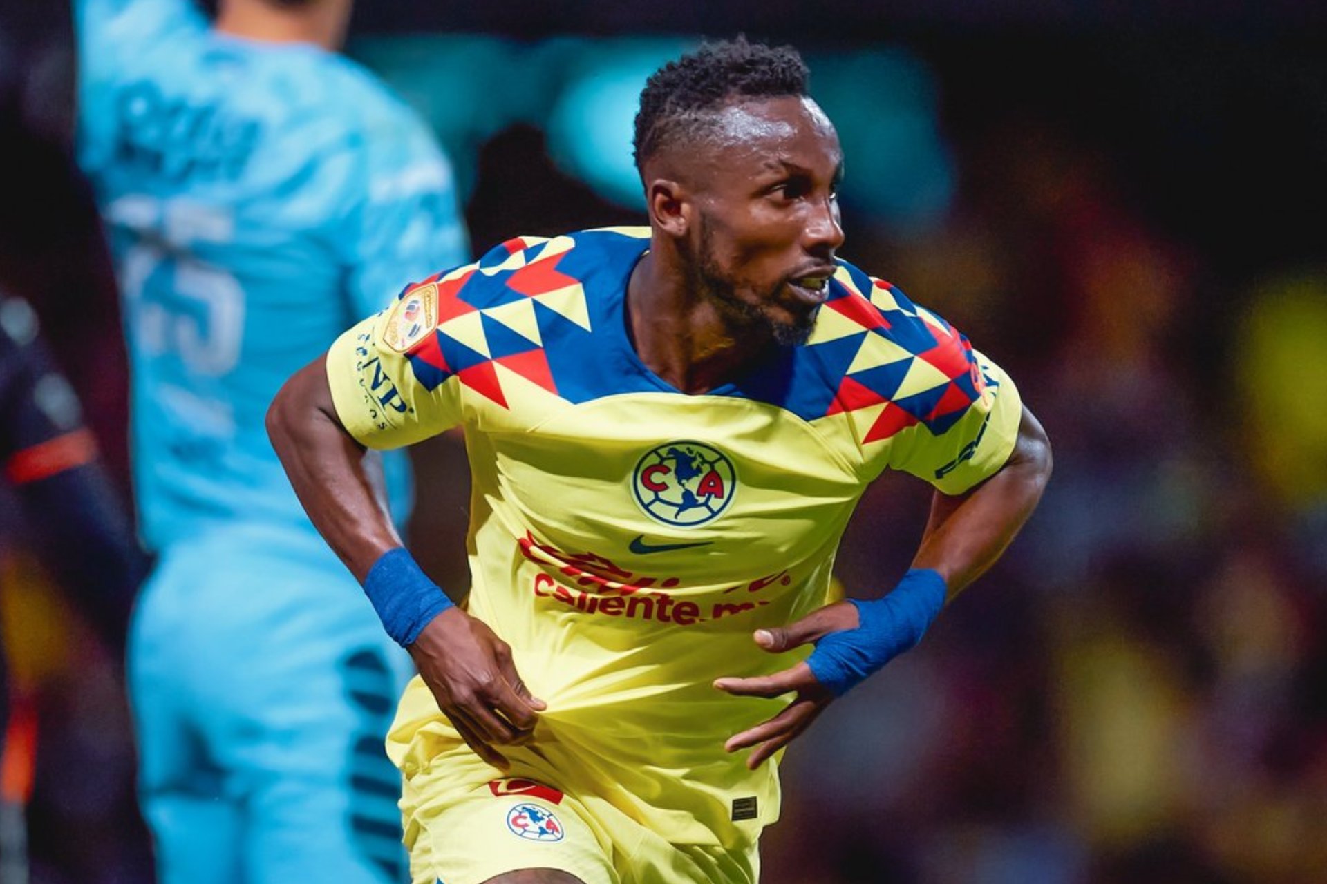 Con angustia, América es el primer semifinalista del C2024