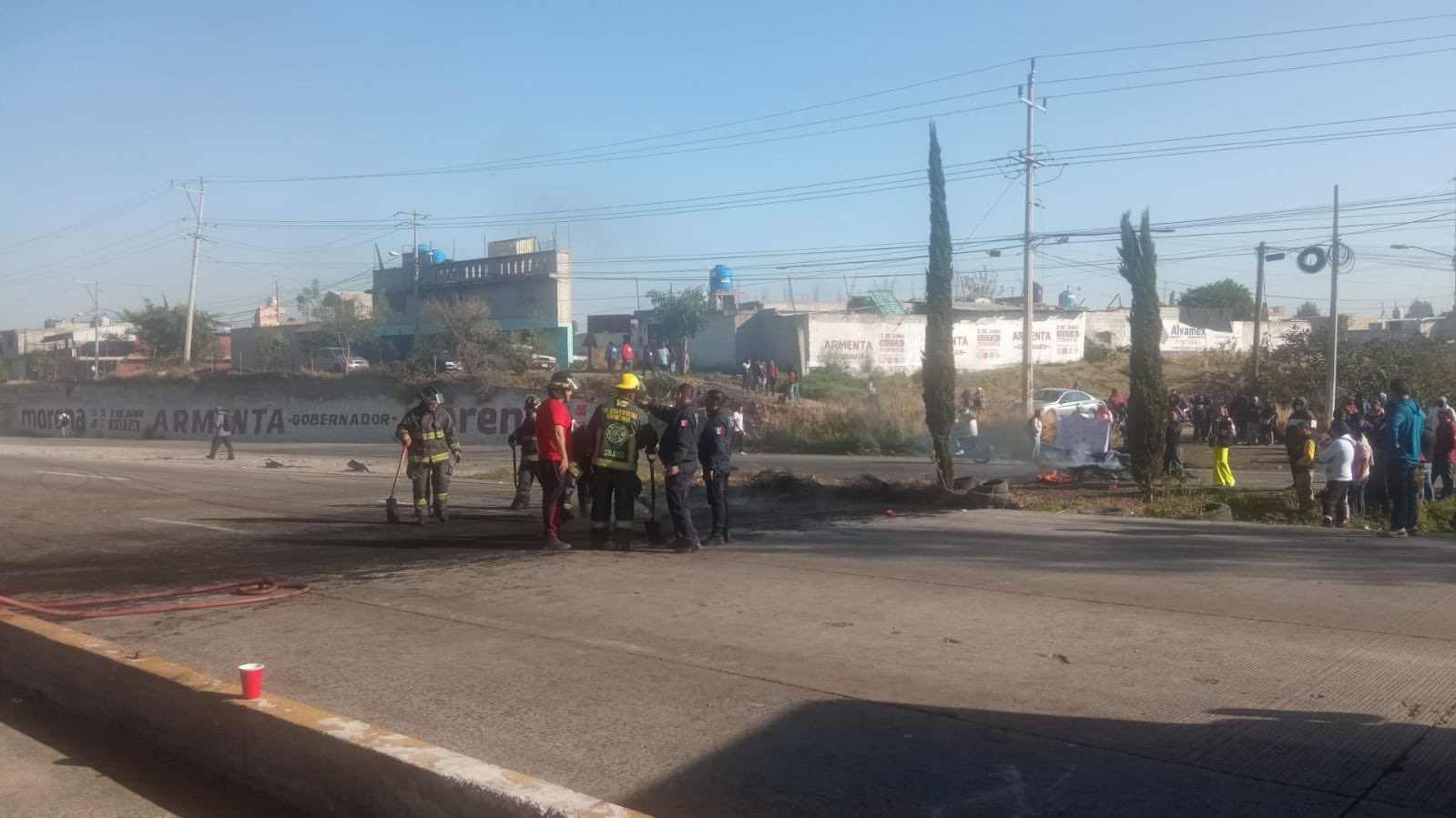 Autopista México-Puebla, afectada por mantenimiento y bloqueos