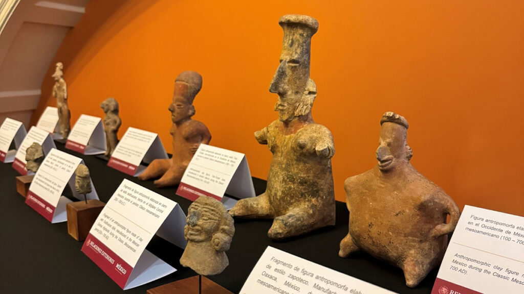 Familia en EE.UU. devuelve 22 piezas arqueológicas a México - piezas-arqueologicas-devueltas-a-mexico-por-familia-de-eeuu-1024x576