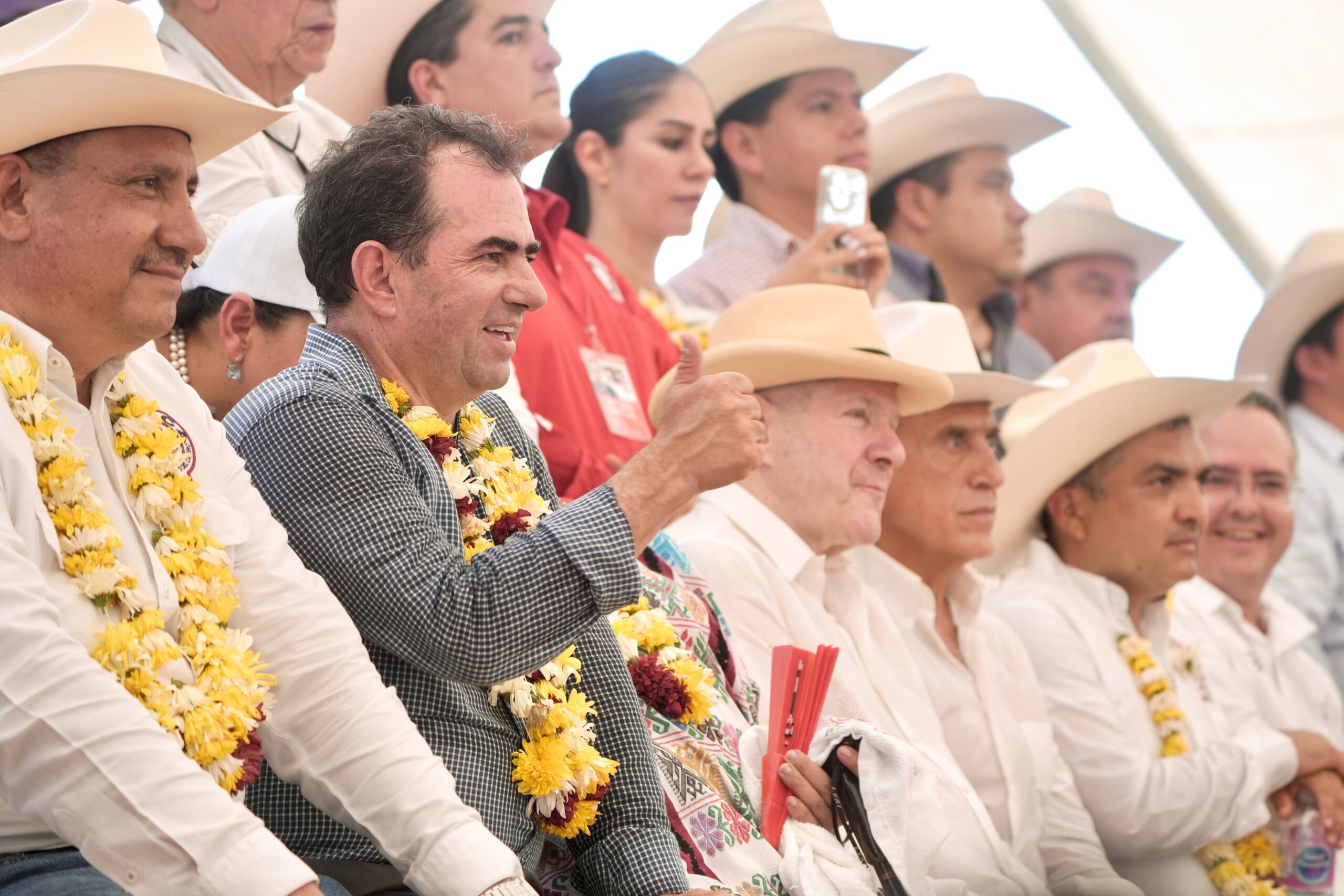 #Video Intentan sabotear encuentro de Pepe Yunes con cañeros; acusan al Gobierno de Veracruz – López-Dóriga