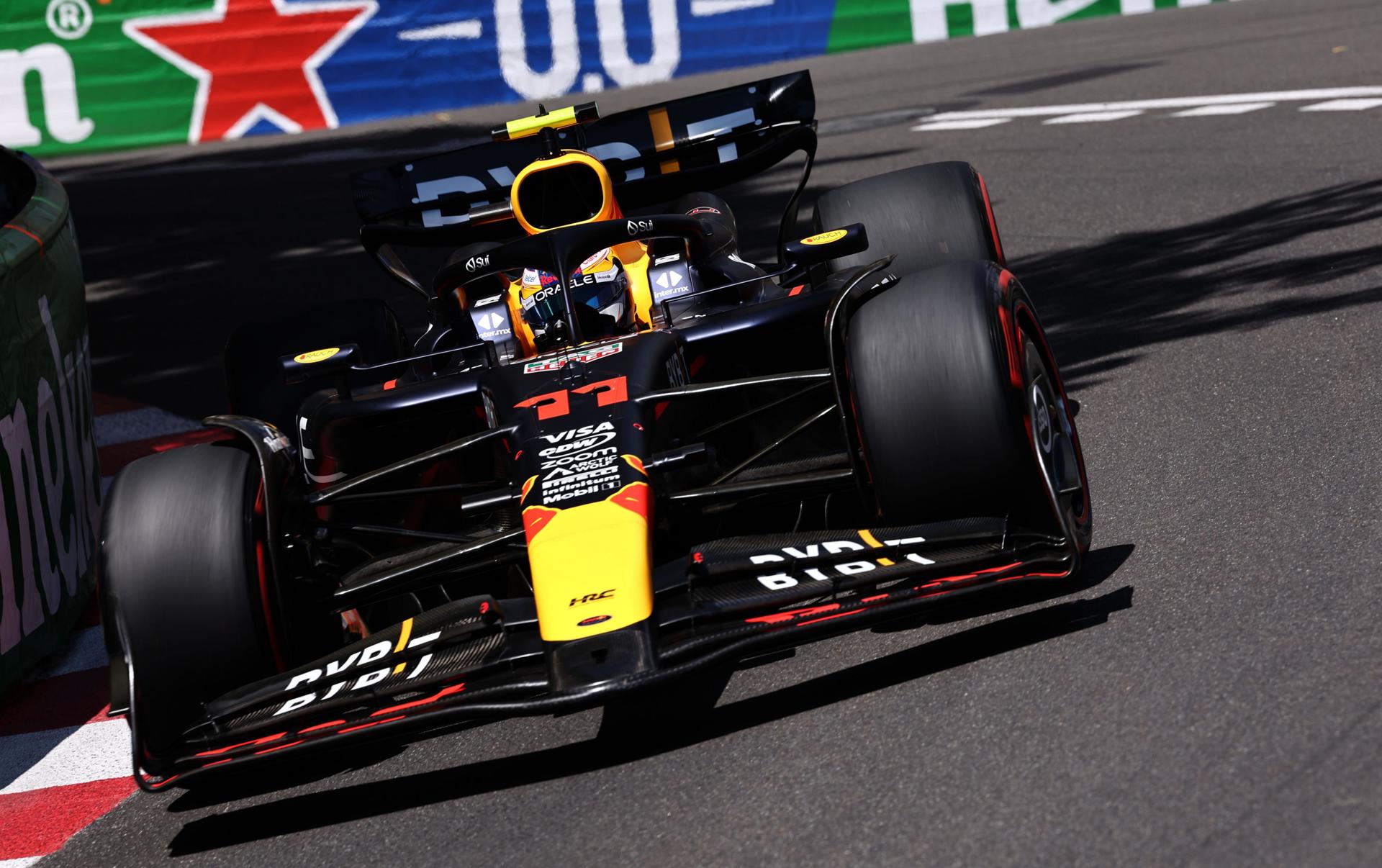 “Fue un desastre absoluto. está totalmente perdido el fin de semana”: Checo Pérez “Fue un desastre absoluto. está totalmente perdido el fin de semana”: Checo Pérez