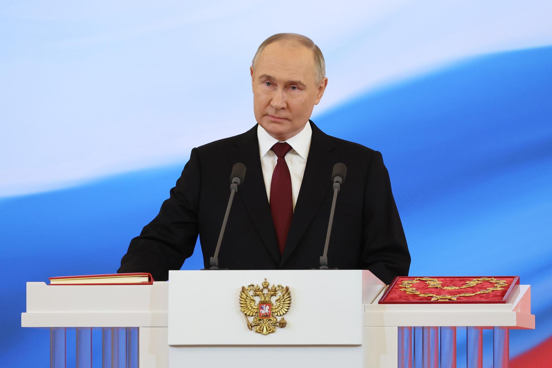 Putin ofrece diálogo a Occidente tras ser investido presidente de Rusia para un quinto mandato Putin ofrece diálogo a Occidente tras ser investido presidente de Rusia para un quinto mandato