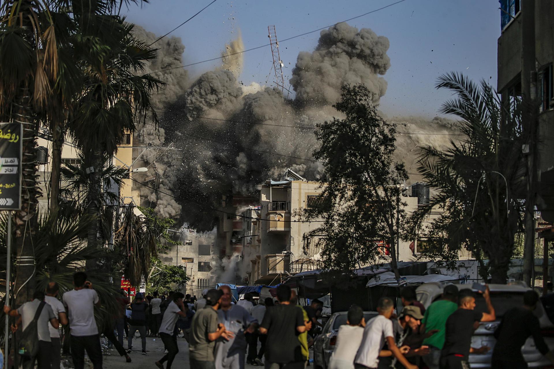 Biden cree que Netanyahu está prolongando la crisis en Gaza para mantenerse en el poder