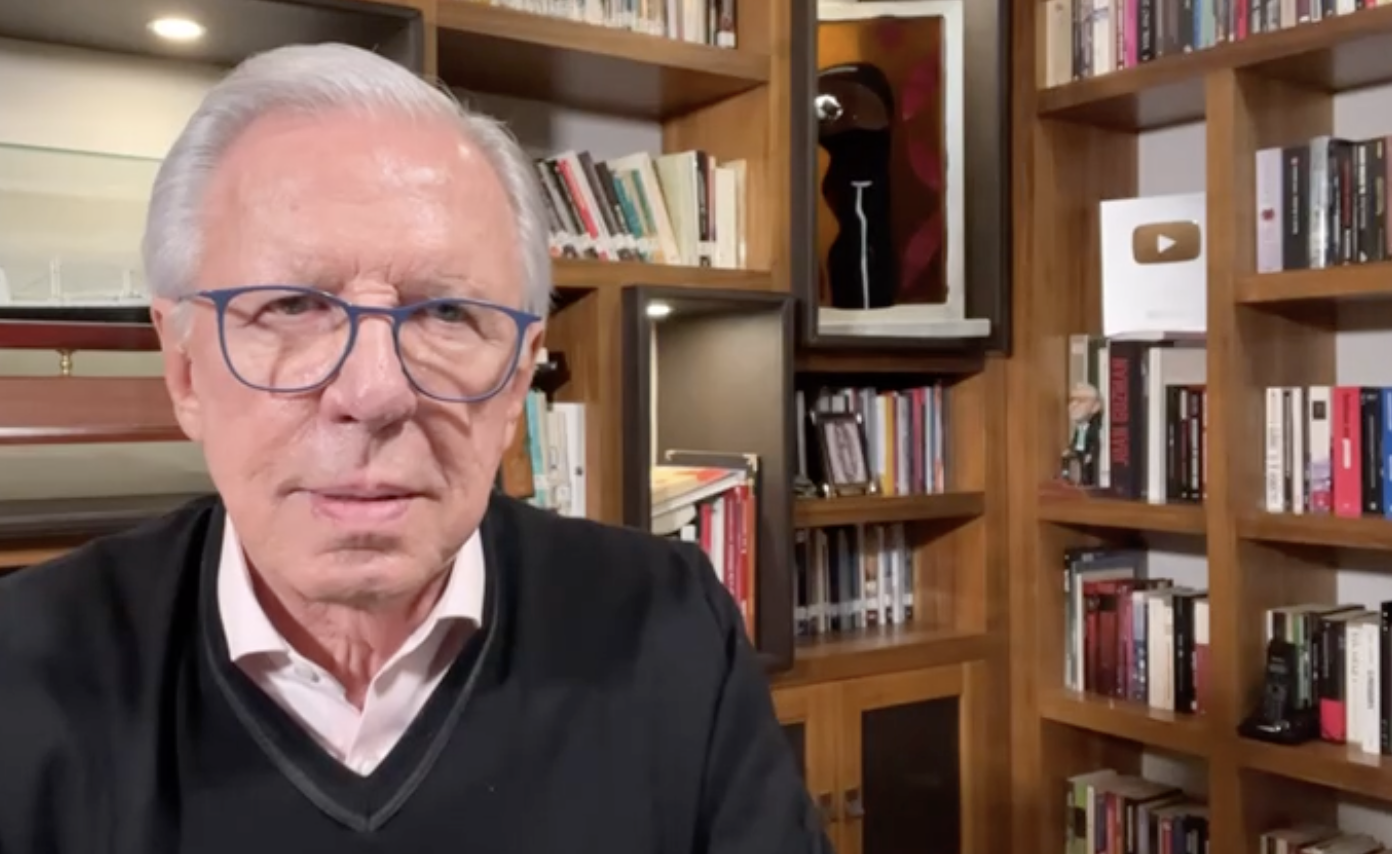 La patria sí es primero; AMLO, no