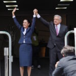 Sheinbaum y López Obrador se reúnen en Palacio Nacional
