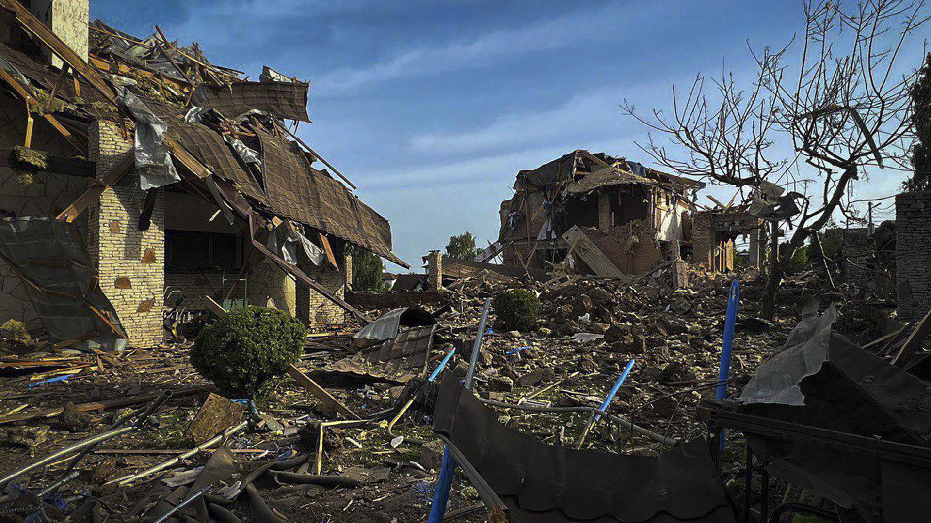 CPI eleva a seis las órdenes de arresto contra líderes rusos por crímenes en Ucrania