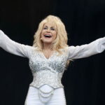 Dolly Parton llevará la historia de su vida a un musical a Broadway