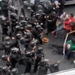 “No es de izquierda, no les ayuda”: AMLO reclama a la CNTE la violencia afuera de Palacio Nacional