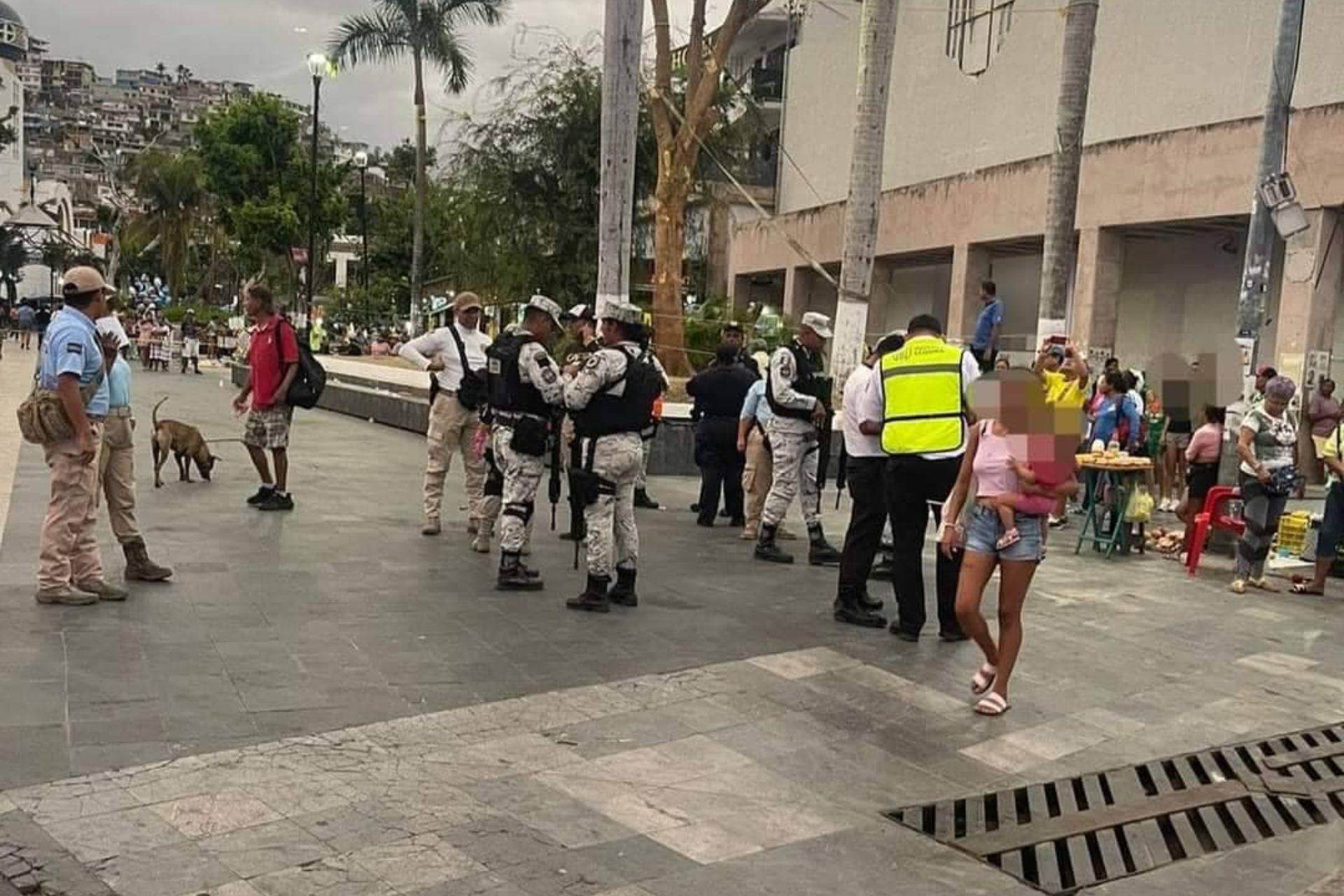 Fiscalía de Guerrero descarta una explosión por artefacto en Zócalo de Acapulco Fiscalía de Guerrero descarta una explosión por artefacto en Zócalo de Acapulco