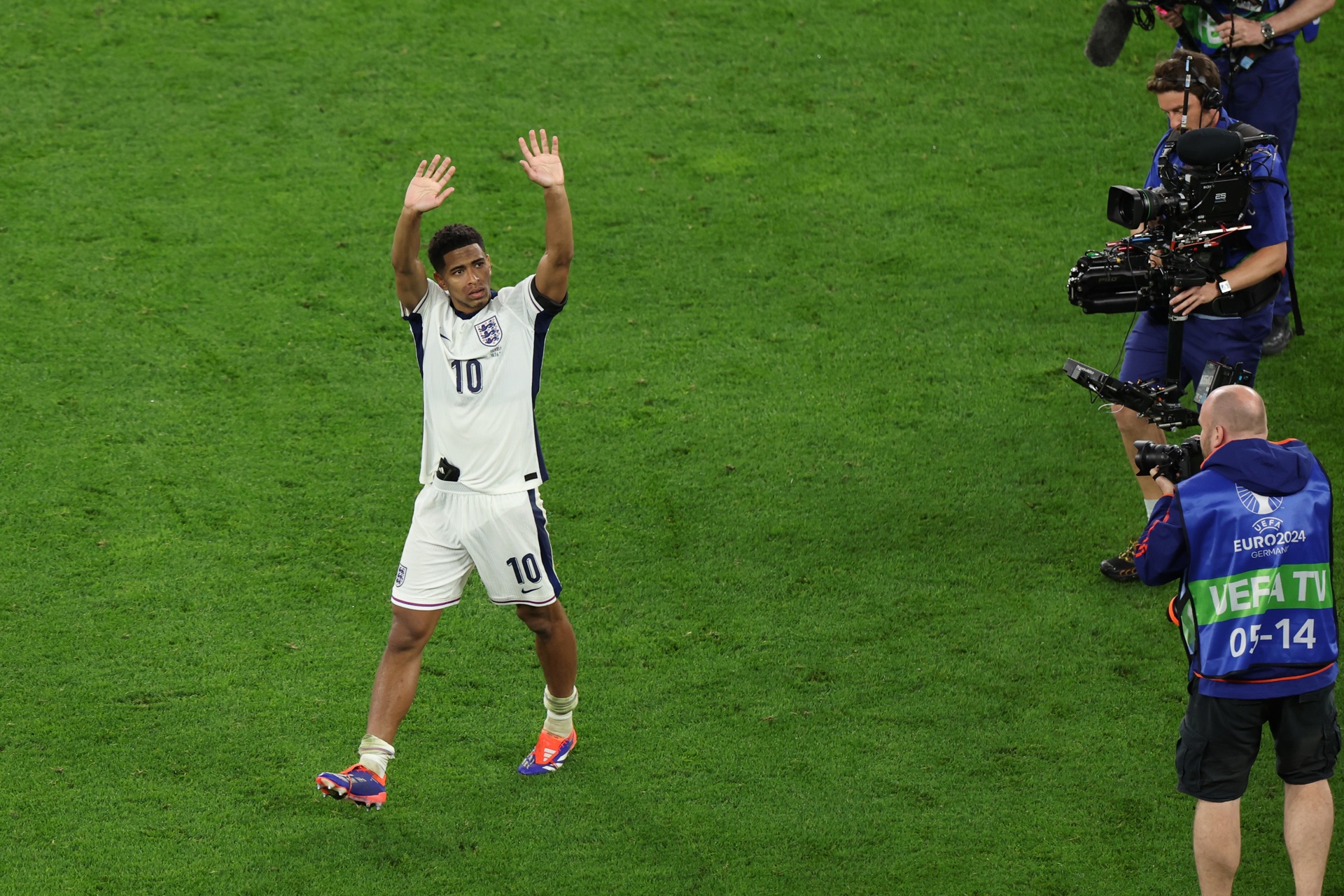 Inglaterra, líder del Grupo C de la Eurocopa tras derrotar a Serbia Inglaterra, líder del Grupo C de la Eurocopa tras derrotar a Serbia