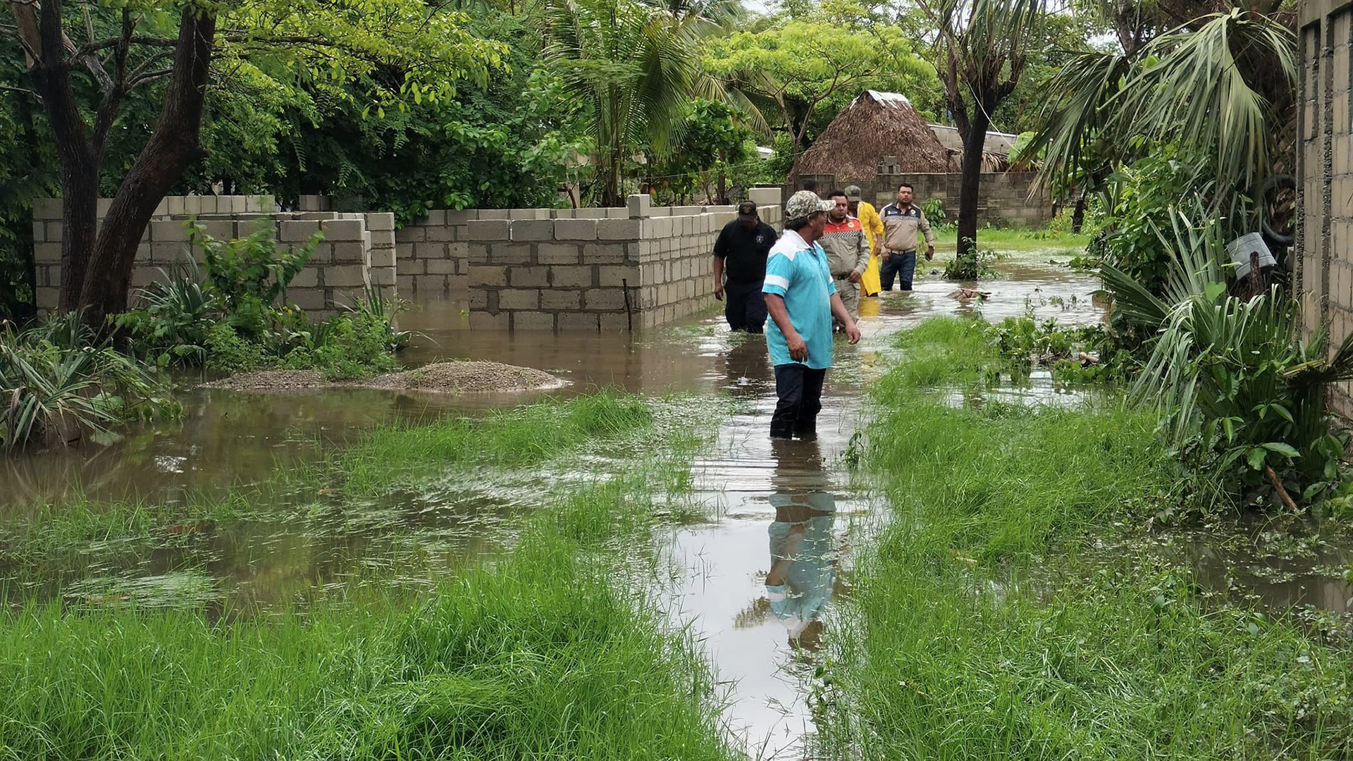 Pueblos pesqueros de Oaxaca piden ayuda tras paso de ‘Alberto’