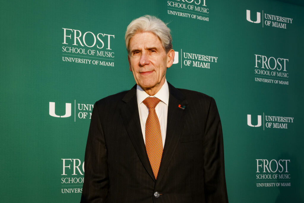 Julio Frenk hace historia al convertirse en el primer rector latino de UCLA