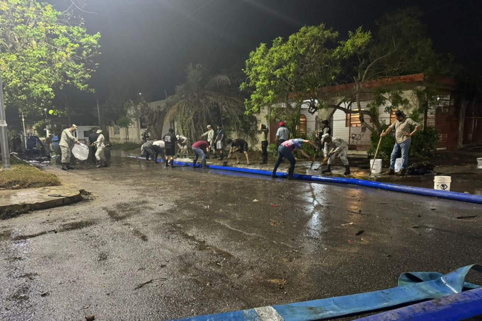 Suspenden clases en Othón P. Blanco y Bacalar, en Quintana Roo, tras fuertes lluvias