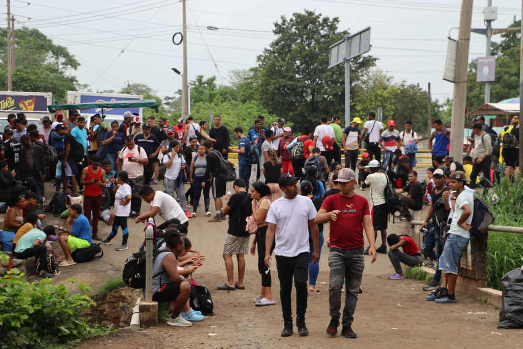 AMLO niega que en México haya un desbordamiento del flujo migratorio