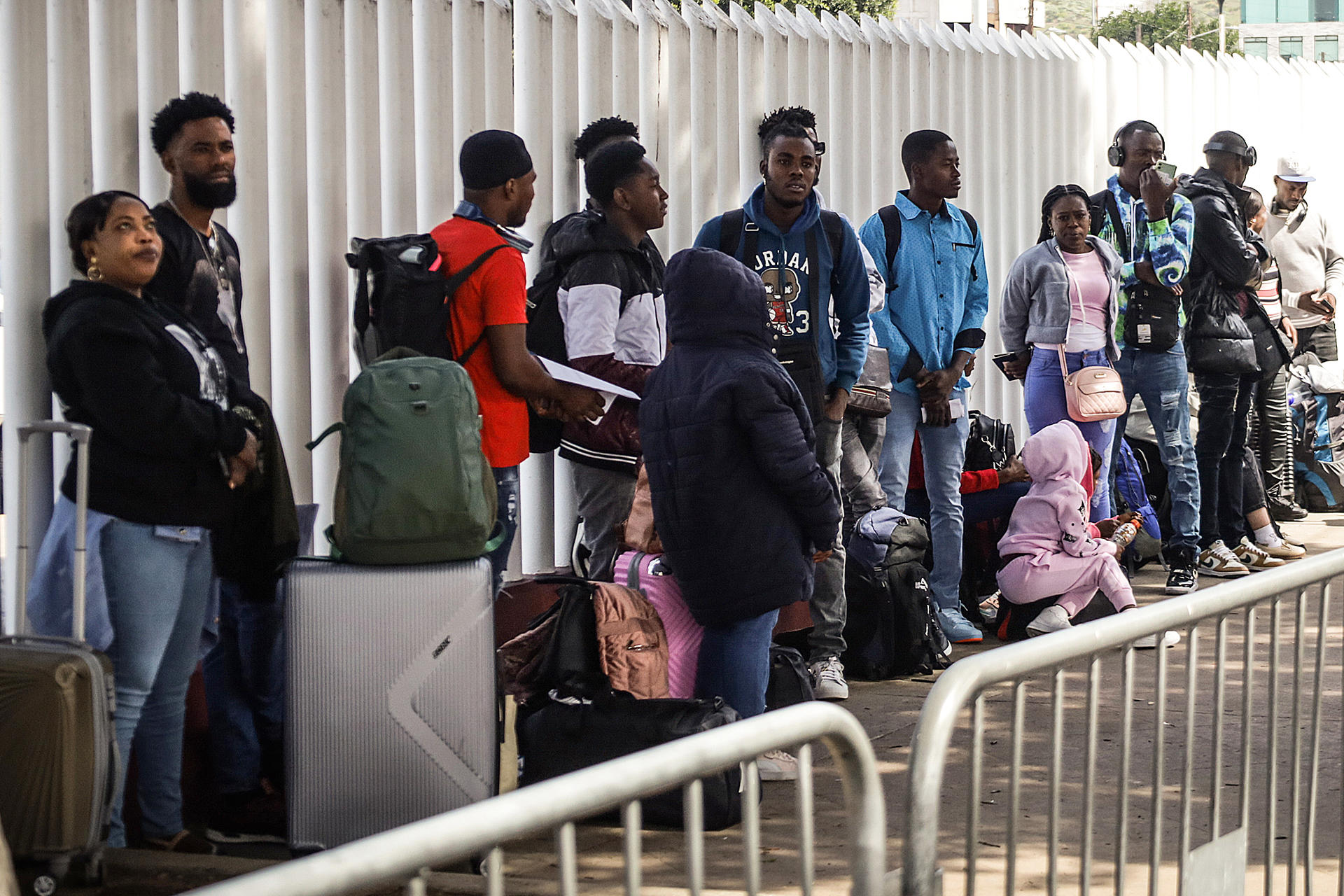 AMLO pide a EE.UU. que deporte a migrantes “directo” a sus países tras nueva orden AMLO pide a EE.UU. que deporte a migrantes “directo” a sus países tras nueva orden