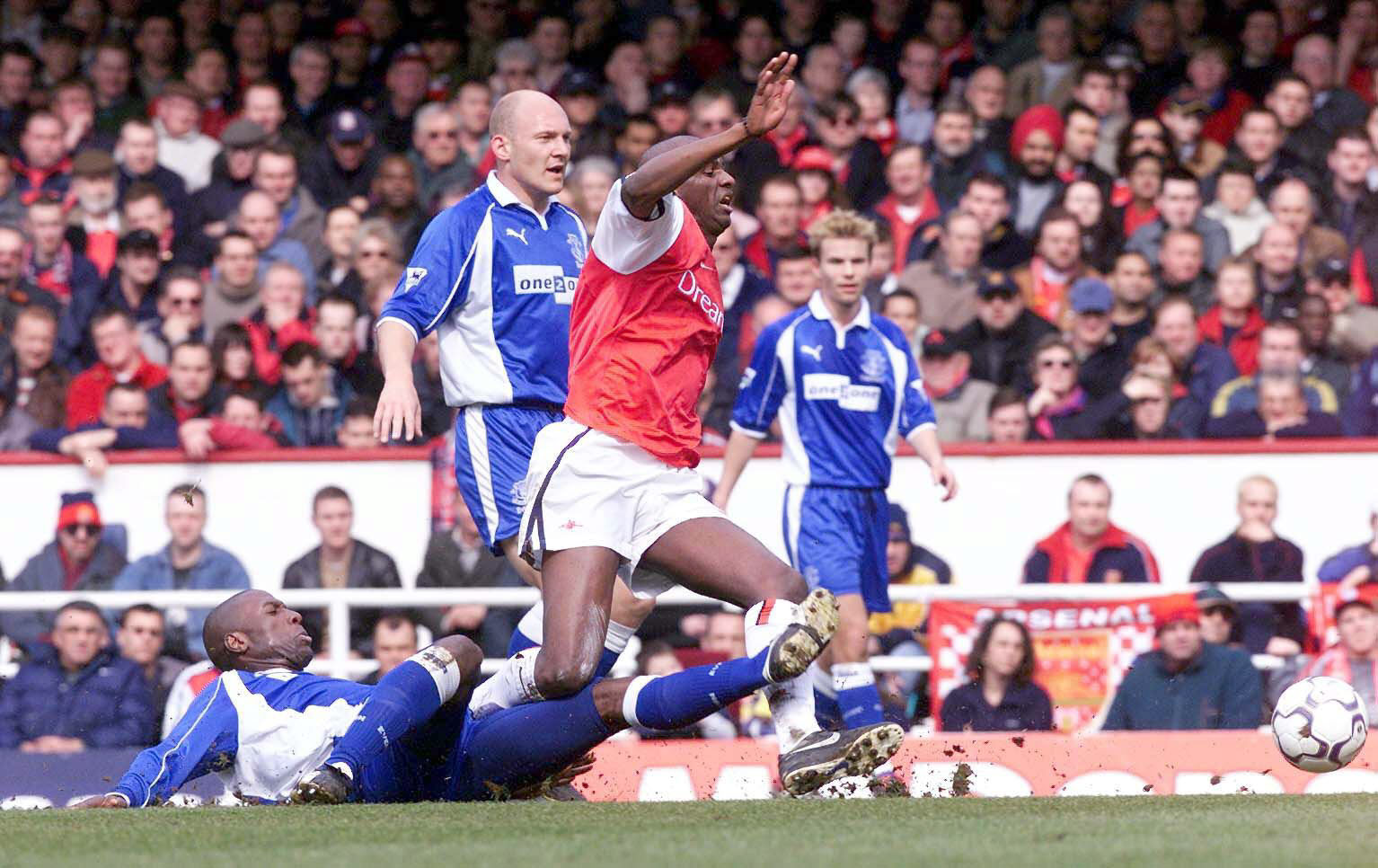 Muere Kevin Campbell, exdelantero del Arsenal y Everton Muere Kevin Campbell, exdelantero del Arsenal y Everton