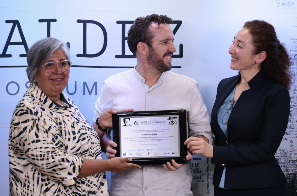 Reportero español gana premio Breach/Valdez de periodismo y derechos humanos en México