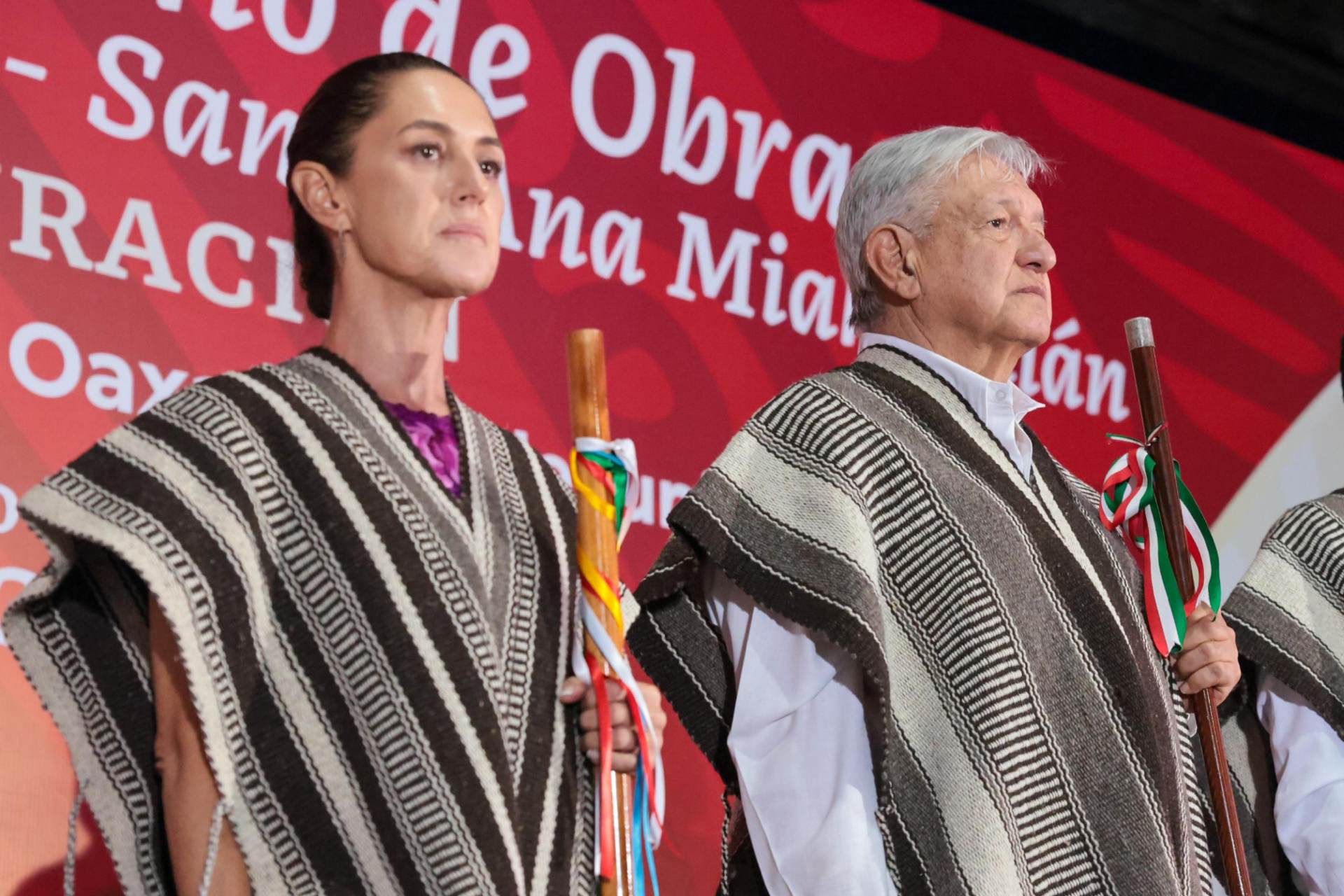 Wall Street Journal falta el respeto a Claudia Sheinbaum: AMLO