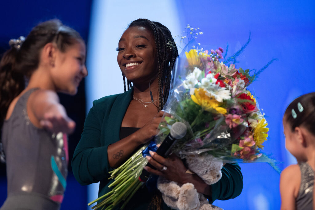 Simone Biles conquista su noveno título nacional y acelera hacia París. Foto de EFE