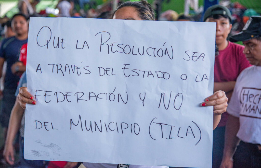 Desplazados por violencia en Tila, Chiapas, siguen en albergues y sin fecha para su regreso