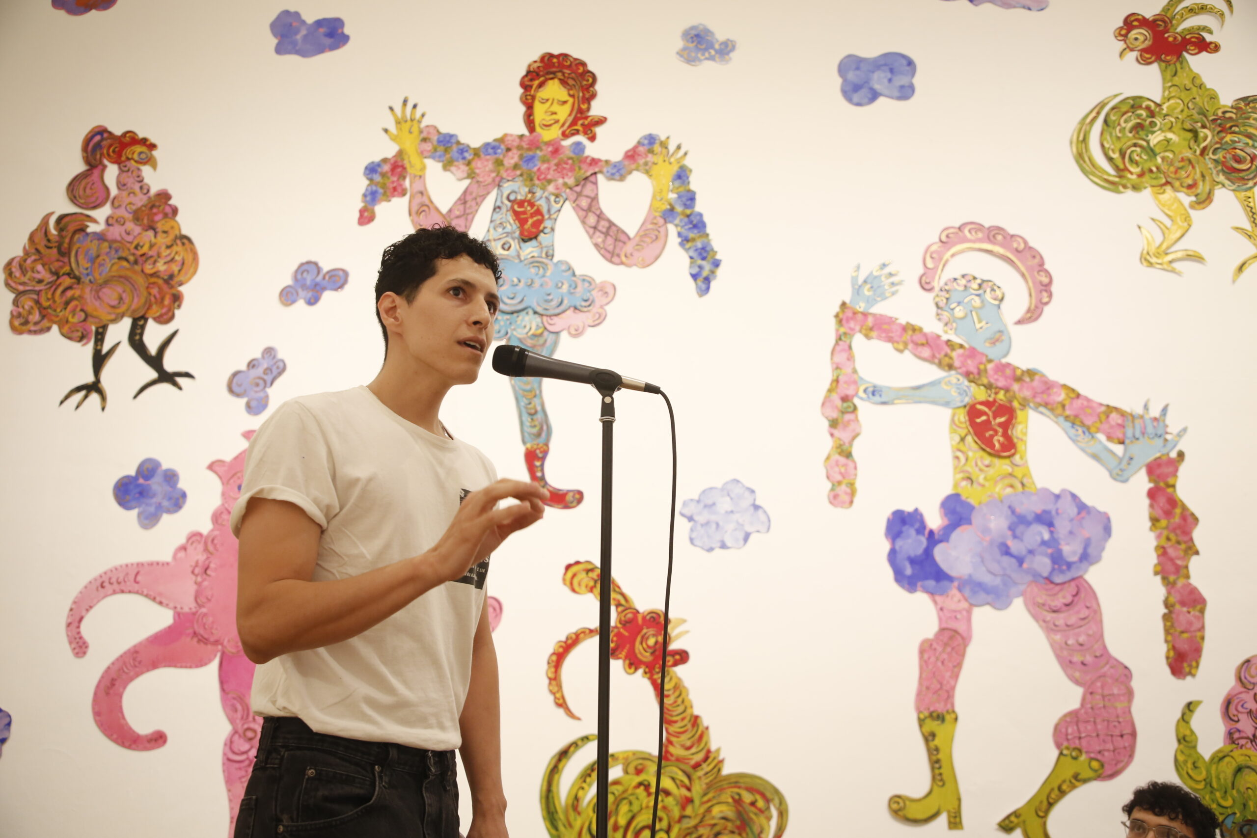 Un performance trae al presente el pasado de persecución a la comunidad LGTBI en México Un performance trae al presente el pasado de persecución a la comunidad LGTBI en México