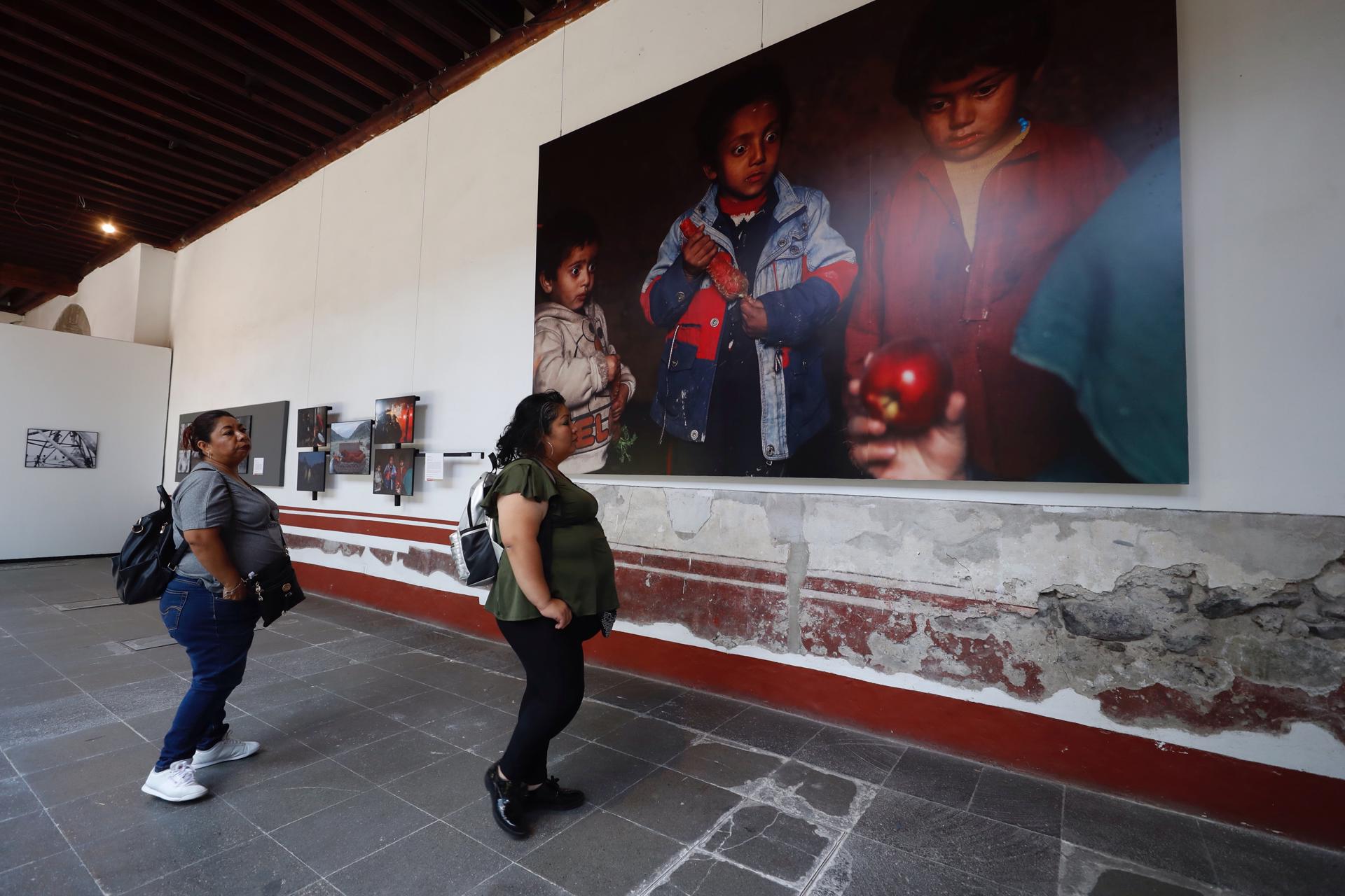 Guerra, salud y migración destacan en la exposición del World Press Photo en CDMX