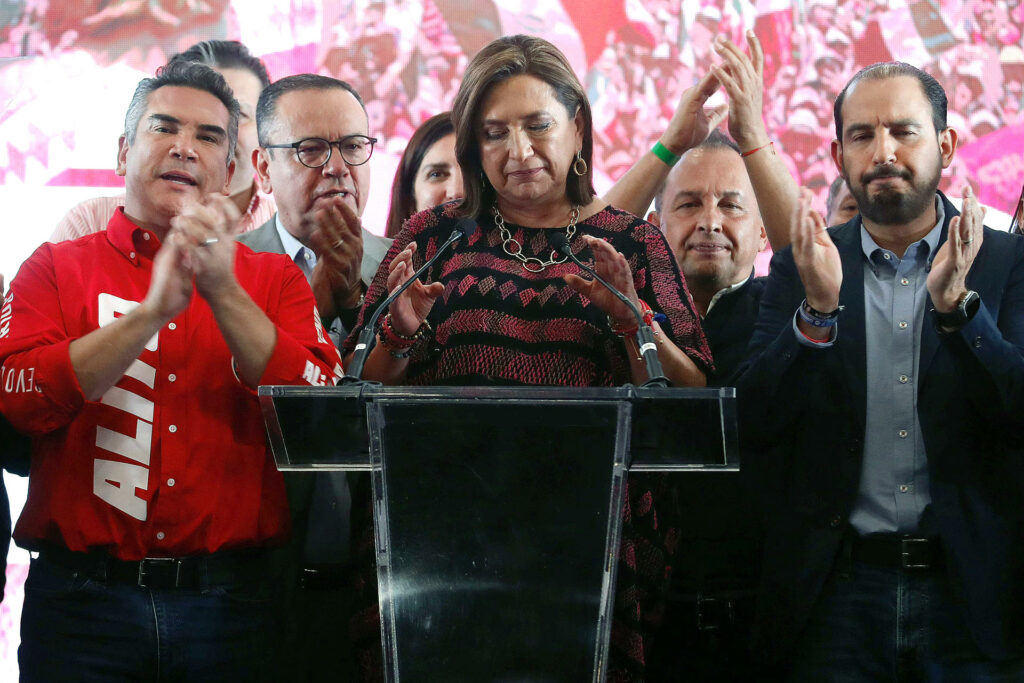 “Fue un espectáculo realmente bochornoso”: AMLO critica a la oposición por celebrar “triunfos inexistentes” en la elección