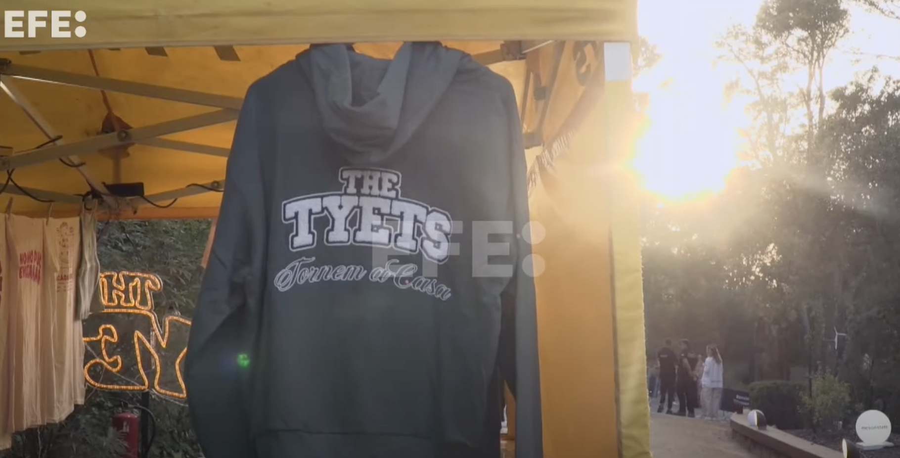 La sardana 2.0 de The Tyets se deja ver en Cap Roig La sardana 2.0 de The Tyets se deja ver en Cap Roig