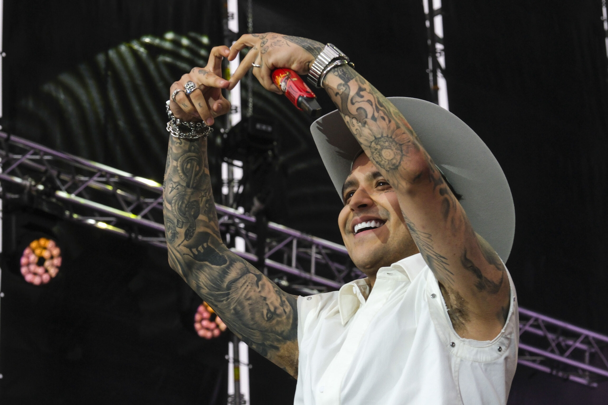 Christian Nodal entre los 50 más bellos de People en Español Christian Nodal entre los 50 más bellos de People en Español