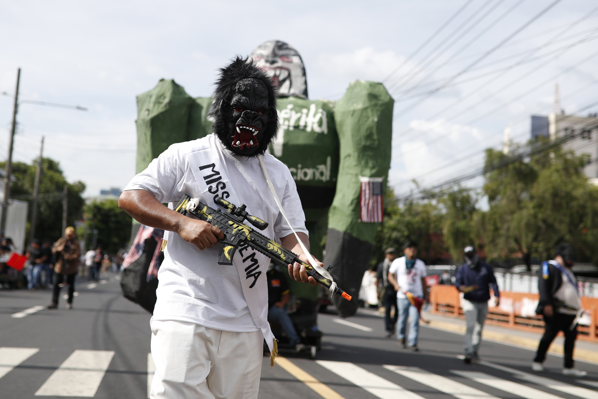Comunidad universitaria recuerda a estudiantes masacrados por el Ejército en El Salvador Comunidad universitaria recuerda a estudiantes masacrados por el Ejército en El Salvador