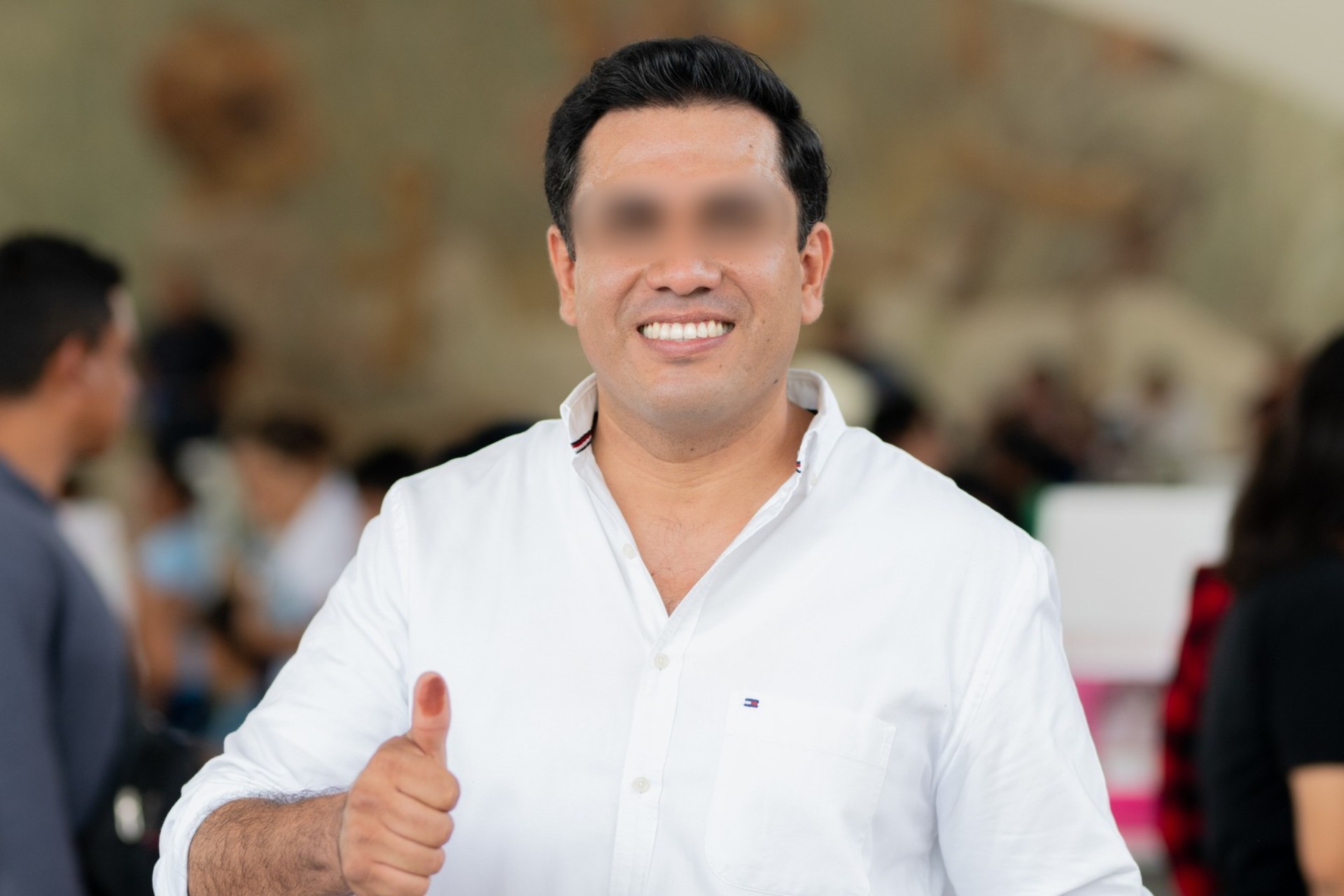 Detienen a alcalde morenista en Morelos por portar armas de uso exclusivo del Ejército Detienen a alcalde morenista en Morelos por portar armas de uso exclusivo del Ejército