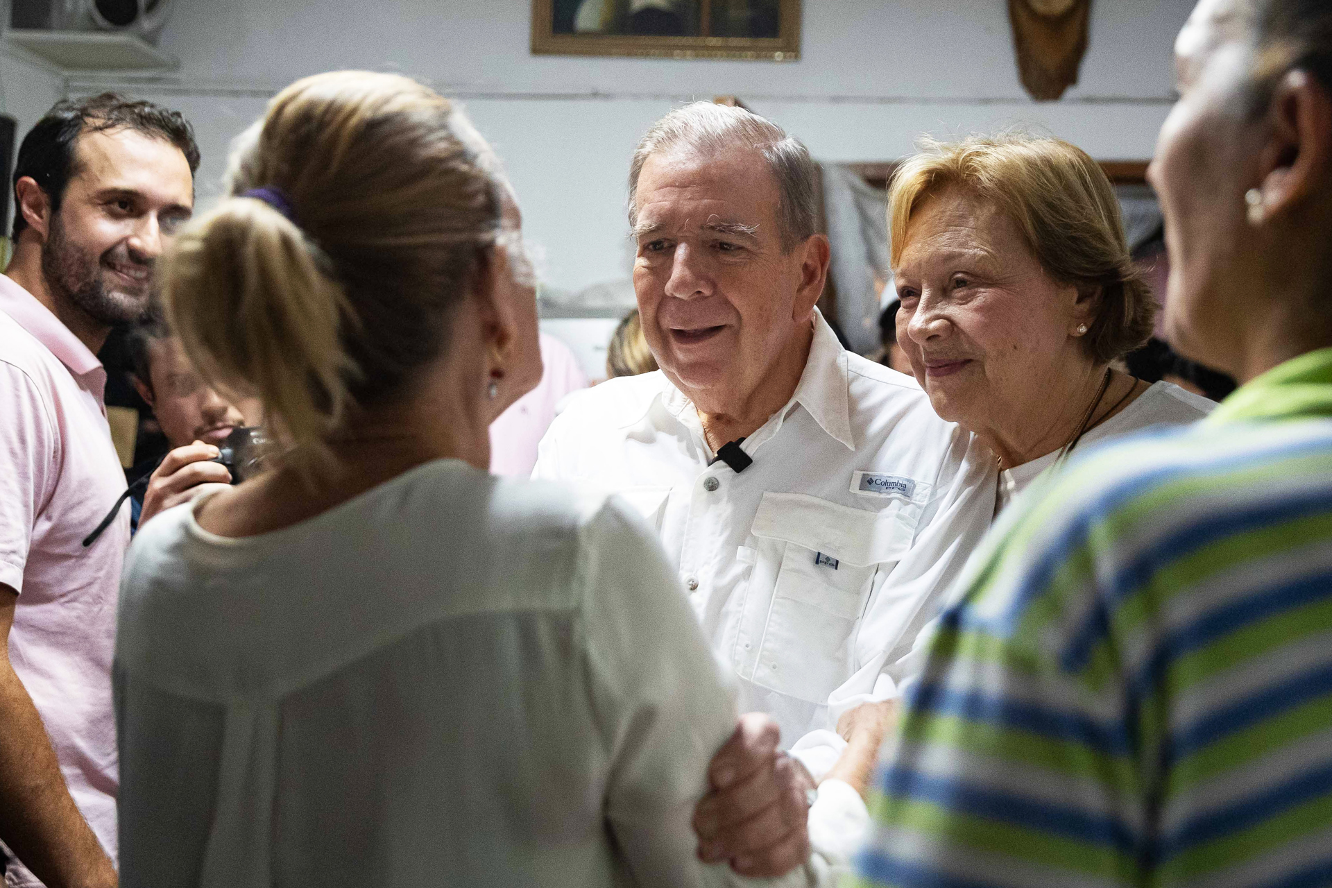 La campaña presidencial en Venezuela cumple su primera semana cargada de acusaciones