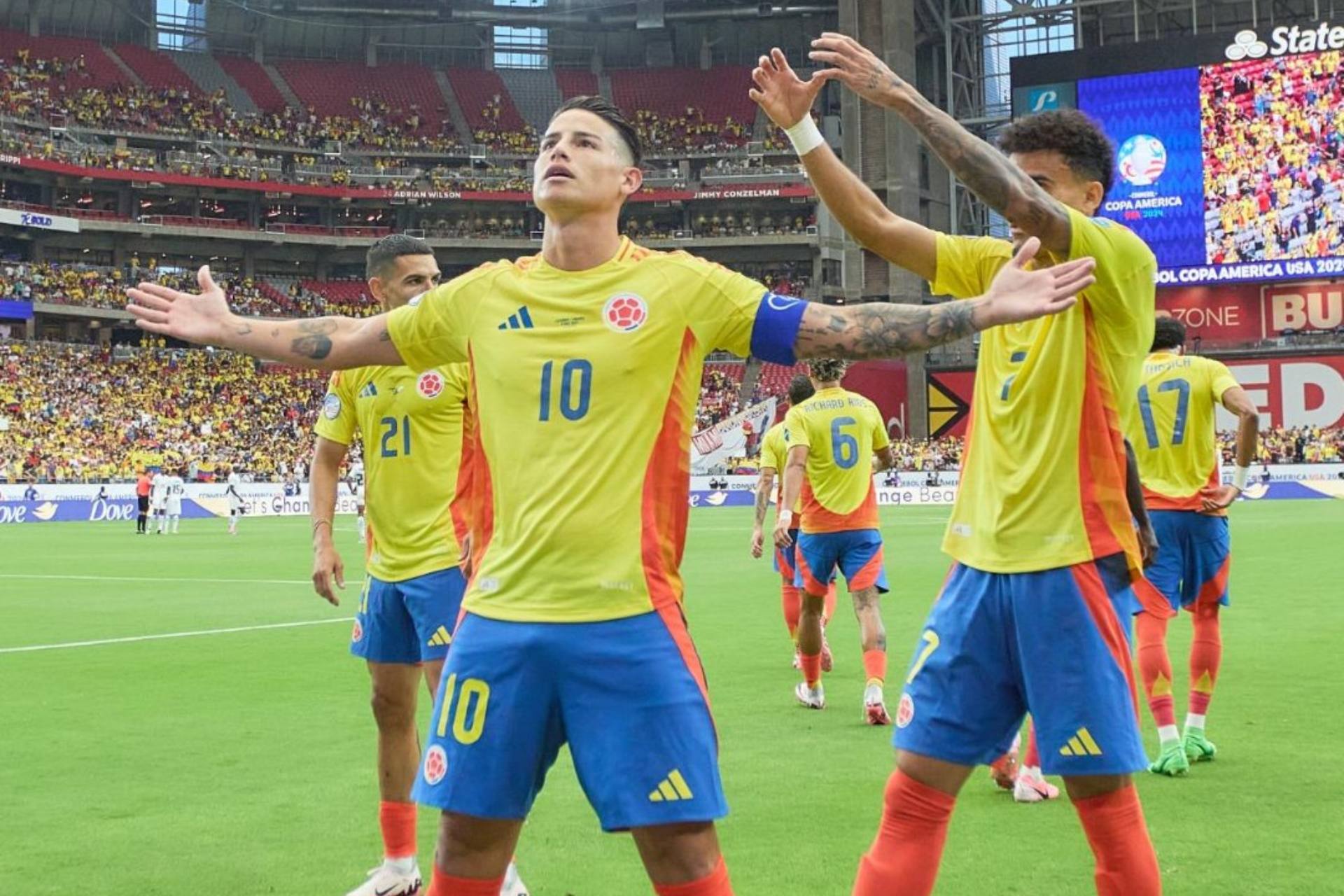 Colombia golea a Panamá y avanza a semifinales de la Copa América Colombia golea a Panamá y avanza a semifinales de la Copa América