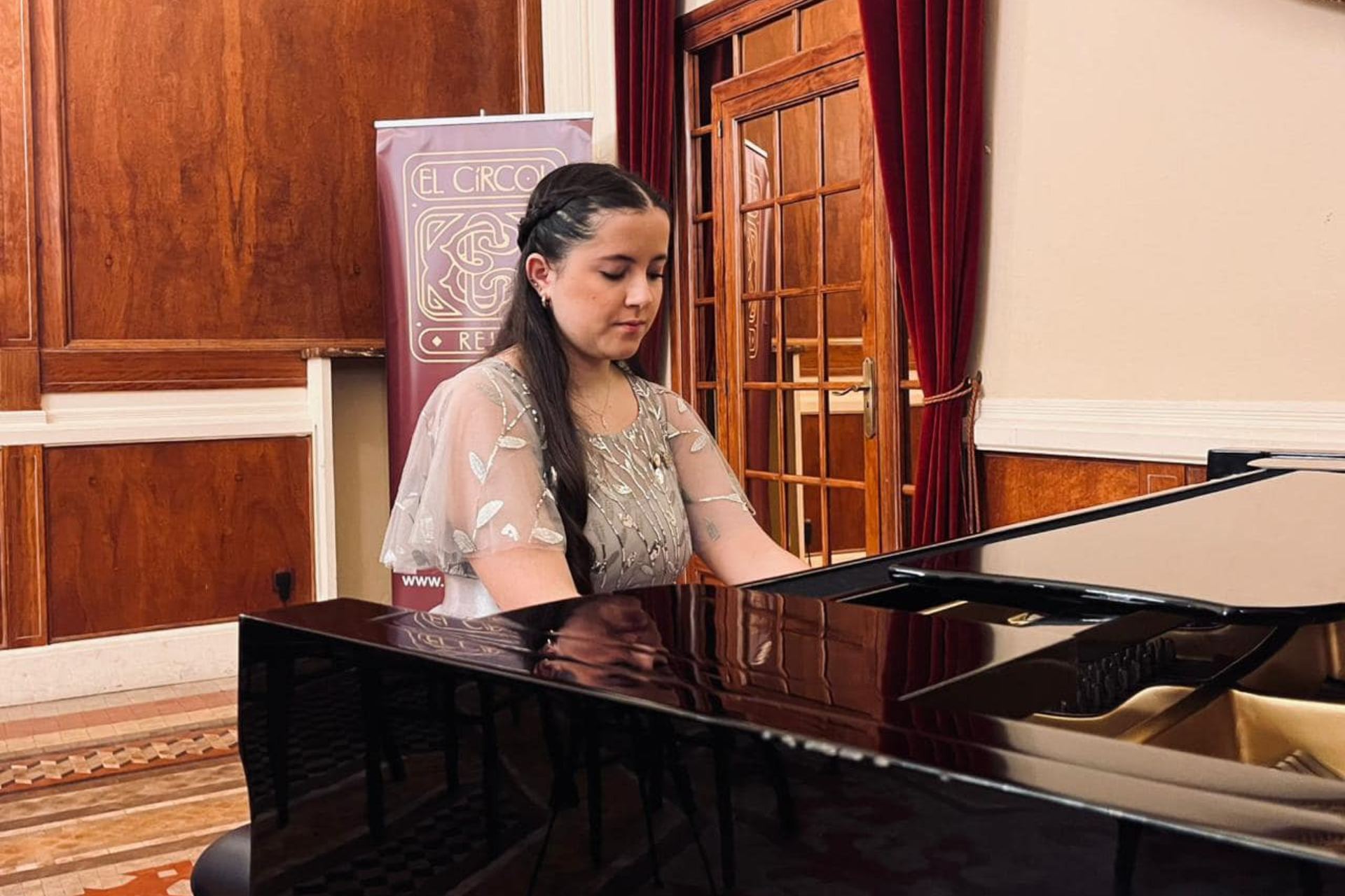 Pianista María Hanneman tendrá una intensa agenda artística este verano en México Pianista María Hanneman tendrá una intensa agenda artística este verano en México