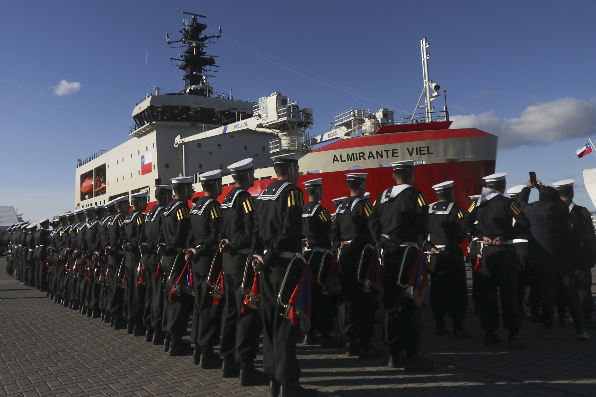 Presentan en Chile el primer buque rompehielos construido en Sudamérica