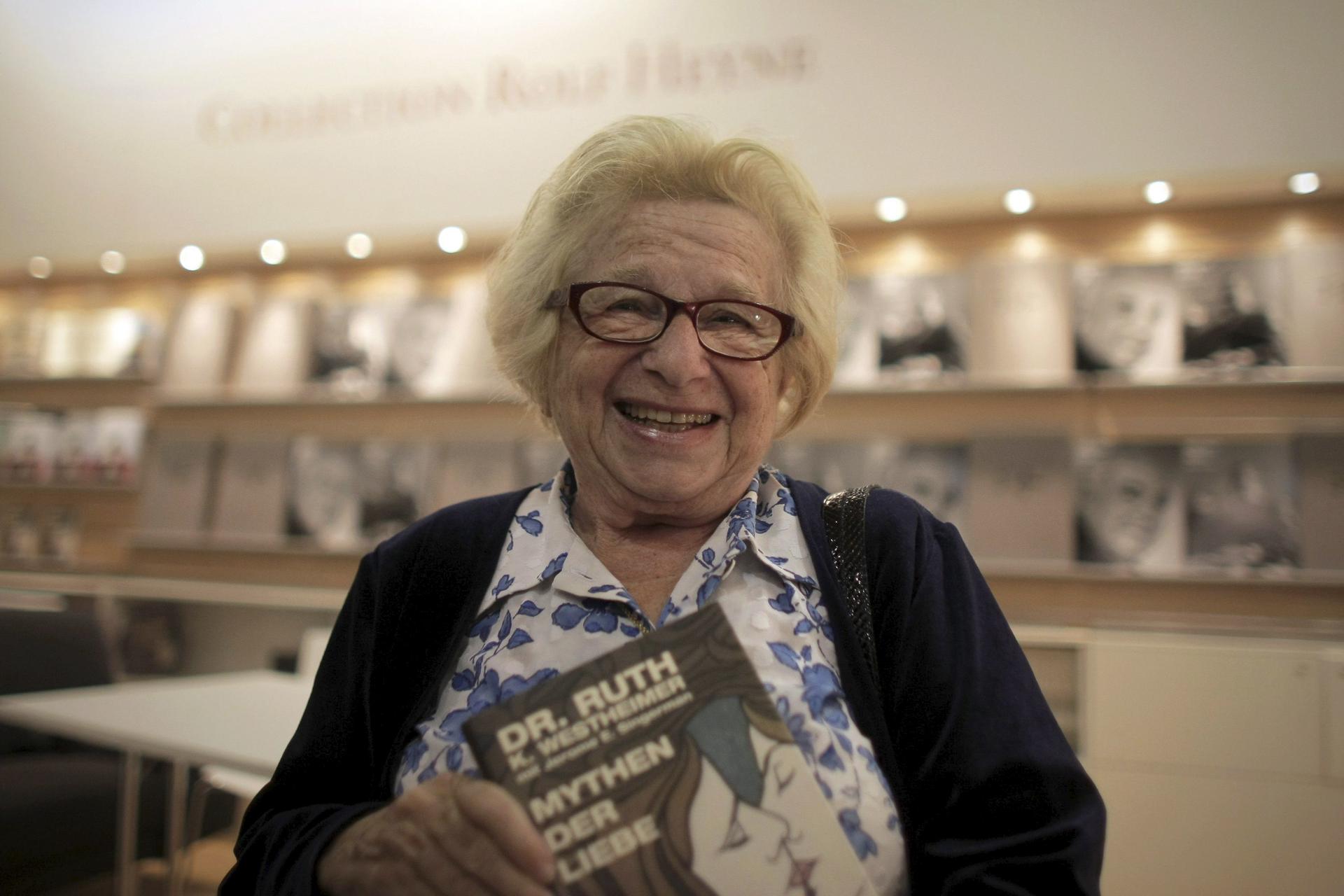 Murió en EE.UU. la terapeuta y educadora sexual Ruth Westheimer