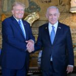 Está en tiempo de guerra, dice Trump sobre indulto a Netanyahu