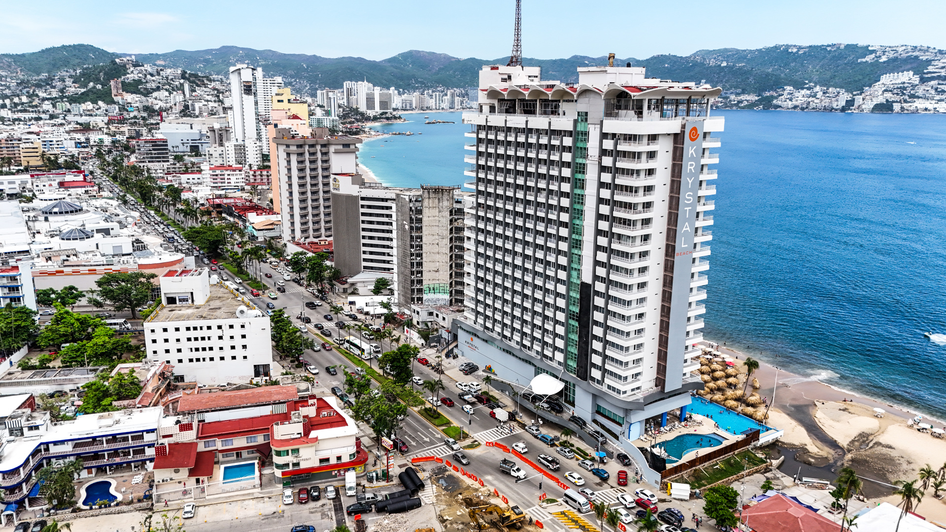 Programa 1×1 de Banamex supera los 108 mdp para reactivar Guerrero tras Otis