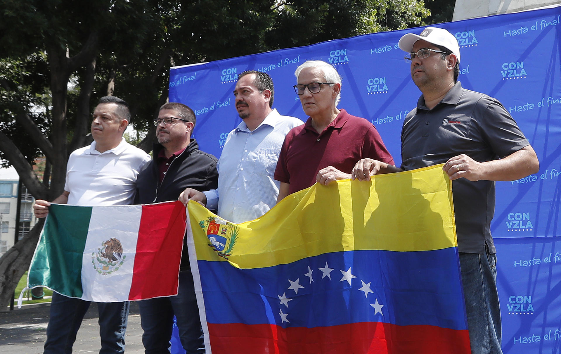 Venezolanos en México defienden el “triunfo” de la oposición en su país y llaman a movilizaciones Venezolanos en México defienden el “triunfo” de la oposición en su país y llaman a movilizaciones