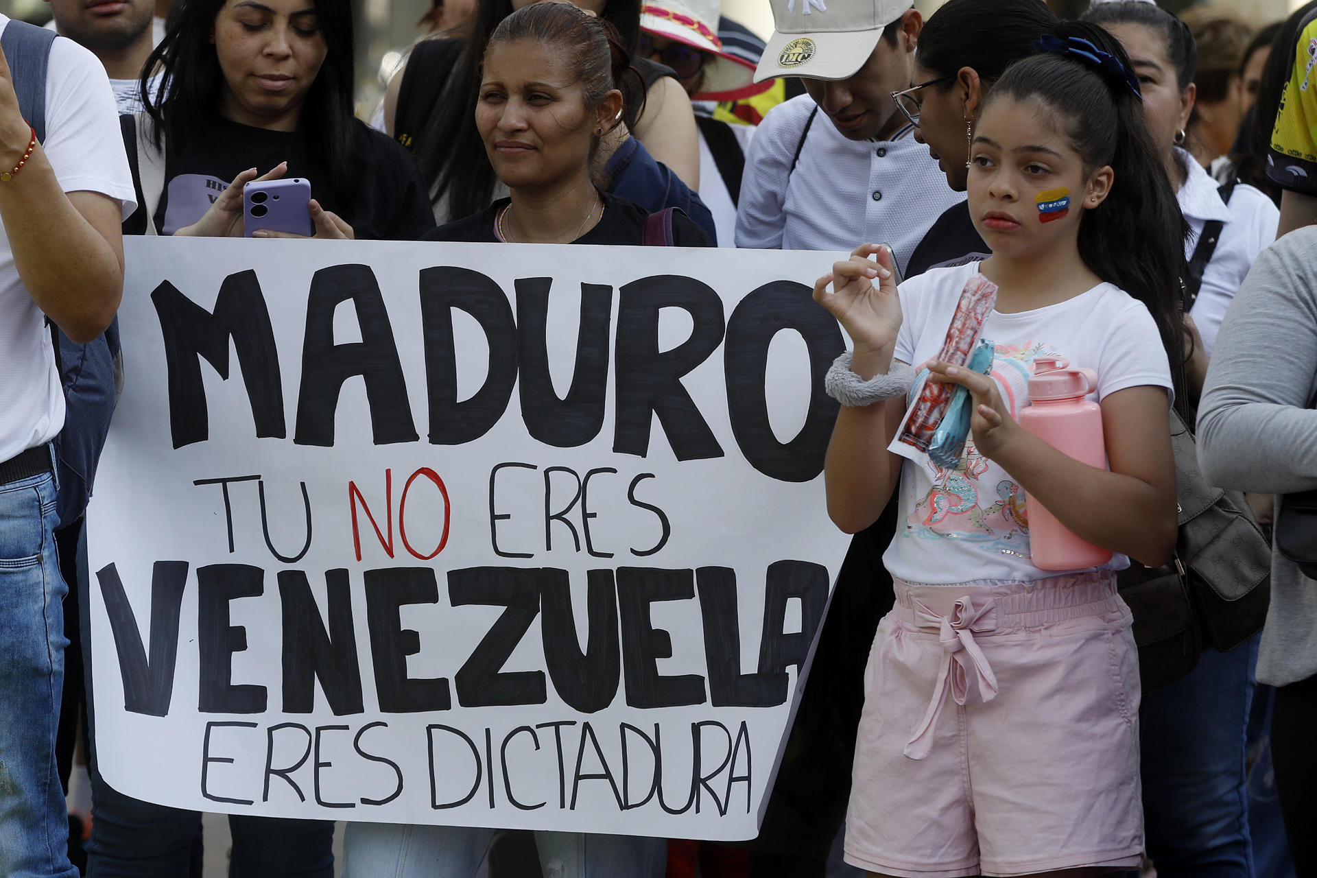 EE.UU. respalda mediación de Colombia, Brasil y México para resolver la crisis en Venezuela EE.UU. respalda mediación de Colombia, Brasil y México para resolver la crisis en Venezuela